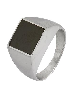 Кольцо из серебра с фианитом