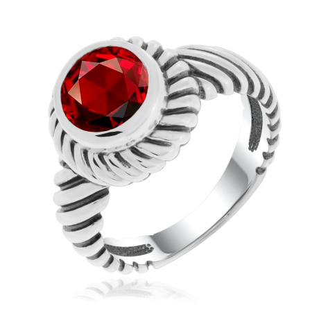 Кольцо из серебра с гранатом из коллекции Соло кристаллов
