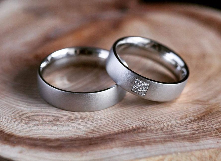Обручальные кольца из платины Обручальные кольца из платины