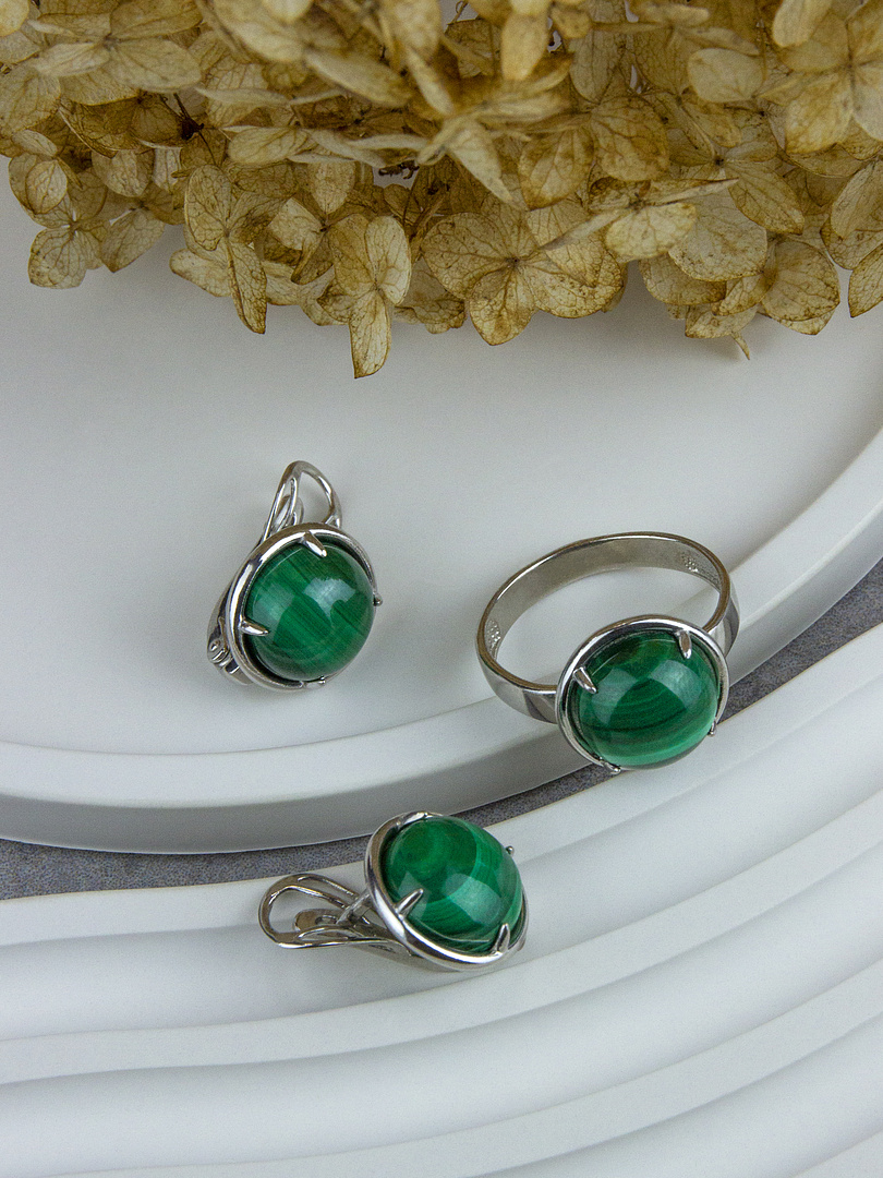 Комплект с малахитом 4.jpg