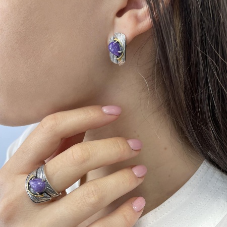Серьги из серебра с чароитом