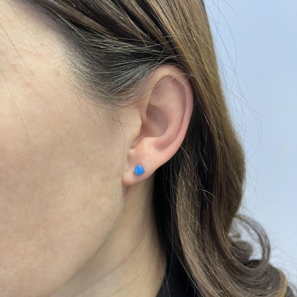 Пусеты из серебра с агатами