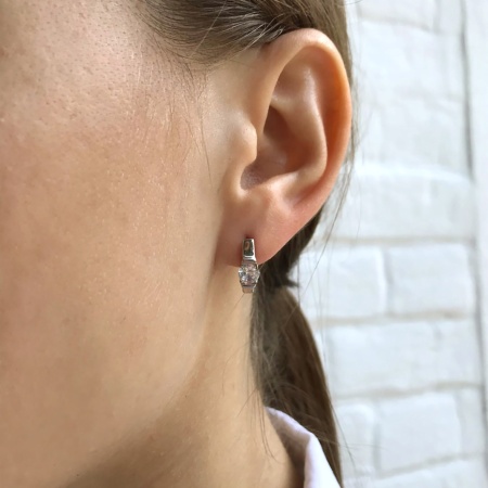 Серьги из серебра с фианитами