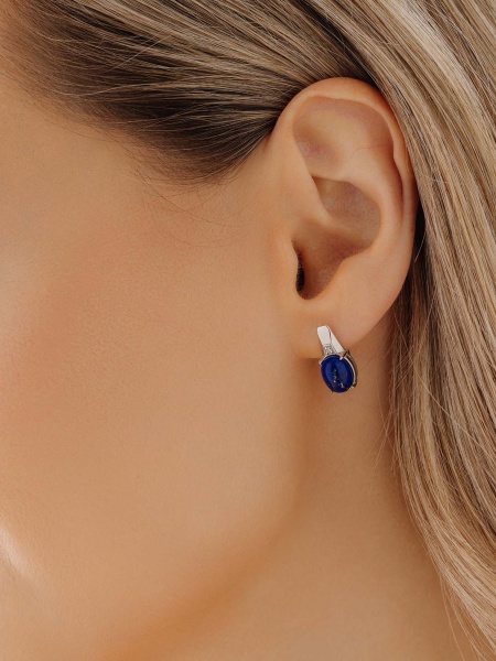 Серьги из серебра с фианитами и лазуритами со скидкой