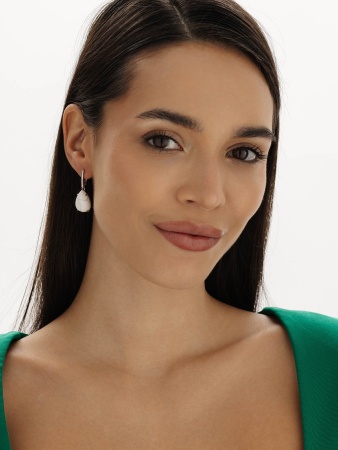 Серьги из серебра с кахолонгом в ювелирном интернет-магазине