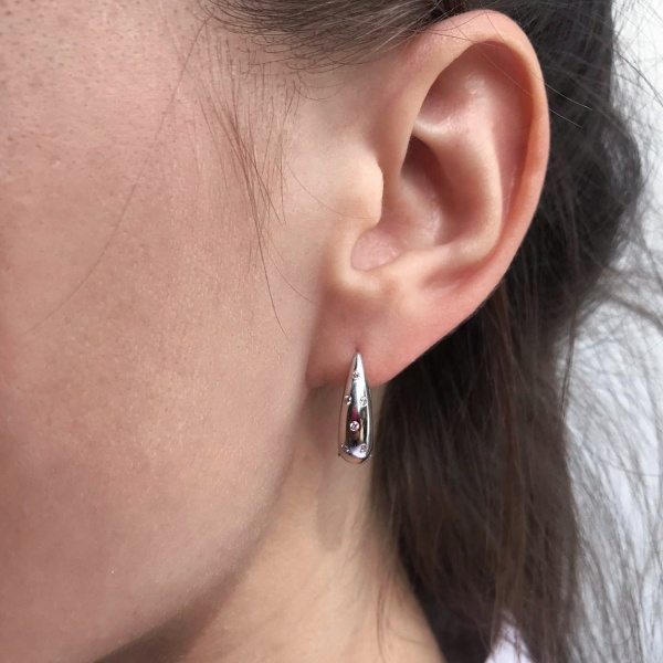 Серьги из серебра с фианитами 2340201270 от KRASNOE, металл Серебро, вставка Фианит Серьги из серебра с фианитами 2340201270 от KRASNOE, металл Серебро, вставка Фианит