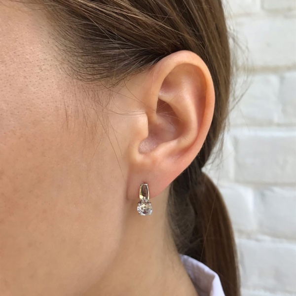 Серьги из серебра с фианитами
