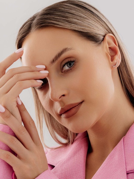 Серьги из серебра с фианитами в ювелирном интернет-магазине