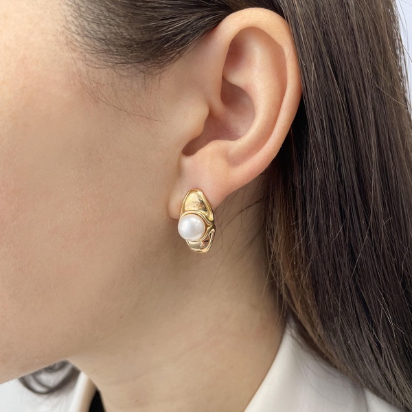 Серьги из серебра с жемчугами со скидкой