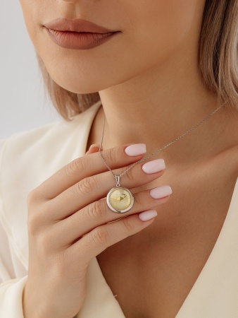 Купить подвеска из серебра с перламутром и фианитами