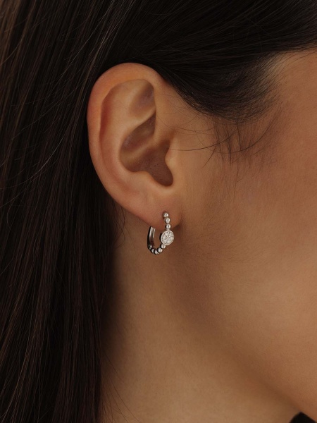 Серьги из серебра с фианитом