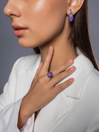 Купить кольцо из серебра с чароитом в интернет-магазине KRASNOE