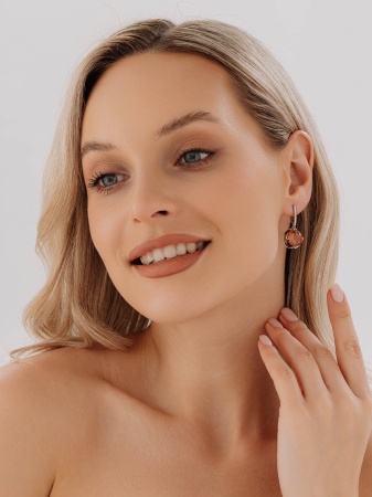 Серьги из серебра с фианитом