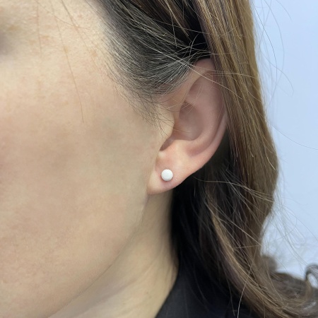 Пусеты из серебра с агатами