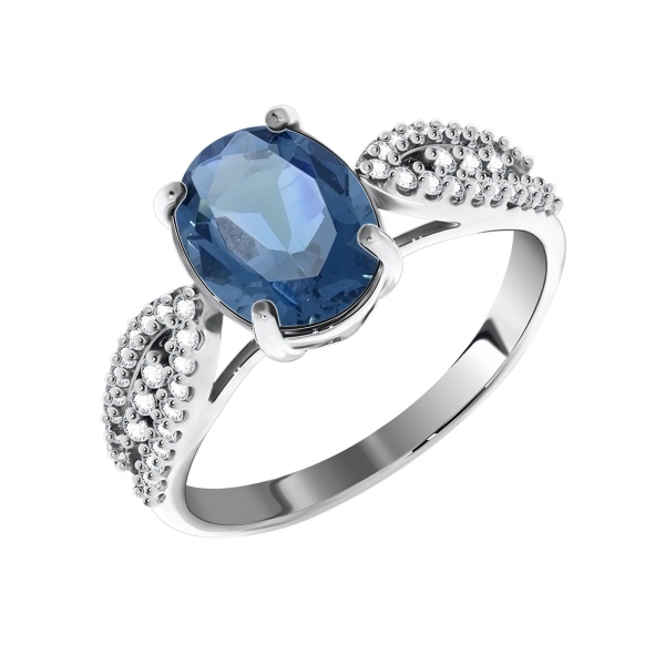 Кольцо из серебра с кварцем и фианитами со скидкой