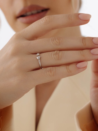 Купить кольцо из серебра без вставок в интернет-магазине KRASNOE