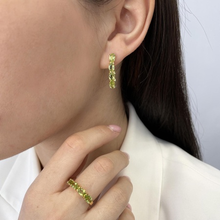 Серьги из серебра с хризолитом