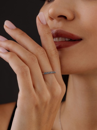 Кольцо из серебра с топазом со скидкой