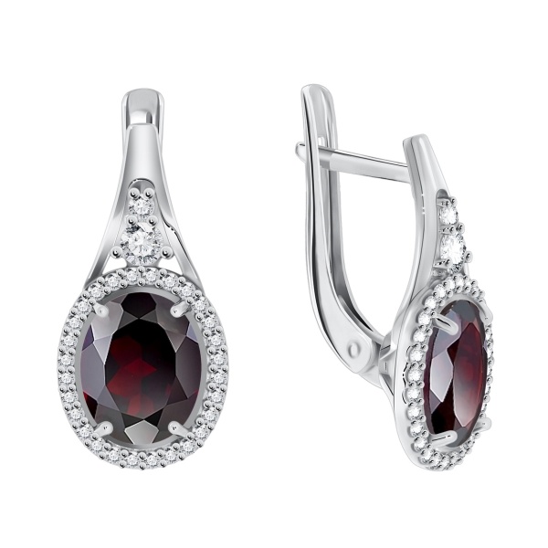 Серьги из серебра с фианитами со скидкой