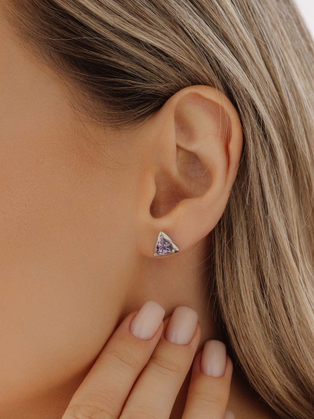 Пусеты из серебра с аметистами в ювелирном интернет-магазине