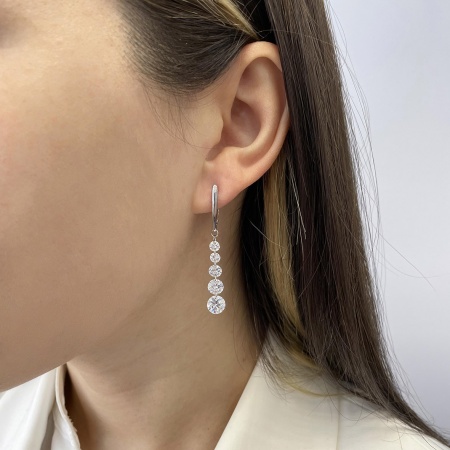 Серьги из серебра с фианитами Серьги из серебра с фианитами