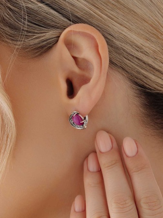 Серьги из серебра с рубинами звездчатыми