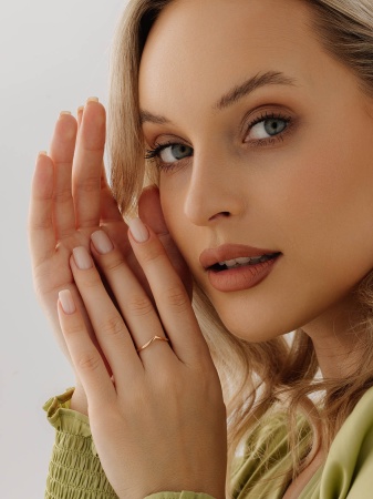 Купить кольцо из серебра без вставок в интернет-магазине KRASNOE