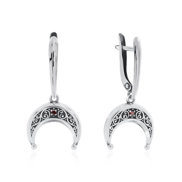 Серьги из серебра с фианитом