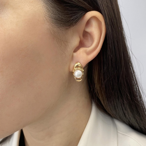 Серьги из серебра с жемчугами со скидкой