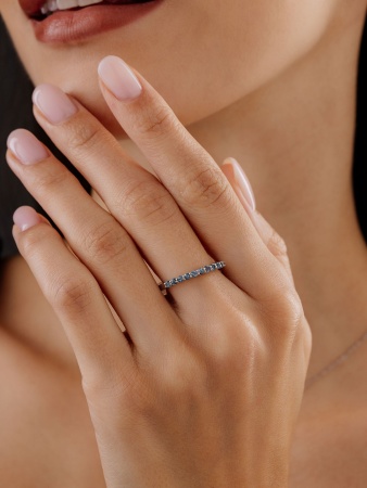 Кольцо из серебра с топазом со скидкой