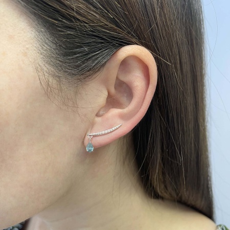 Серьги из серебра с фианитами