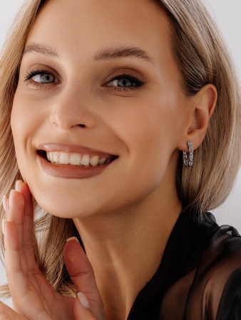 Серьги из серебра с топазом