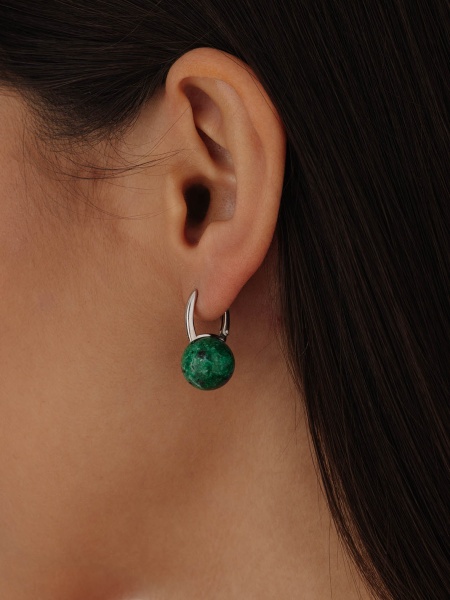 Серьги из серебра с рубин-цоизитами