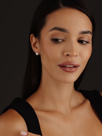 Пусеты из серебра с жемчугом 2340241685 от KRASNOE, металл Серебро, вставка Жемчуг Имитация