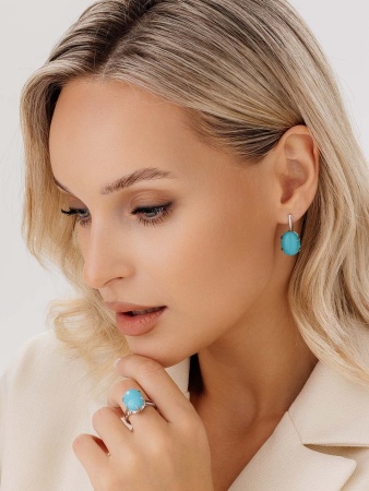 Кольцо из серебра с бирюзой со скидкой