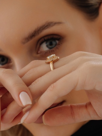 Кольцо из серебра с празиолитом и фианитами со скидкой