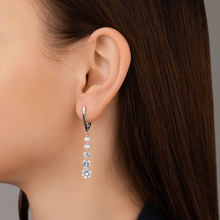 Серьги из серебра с фианитами Серьги из серебра с фианитами