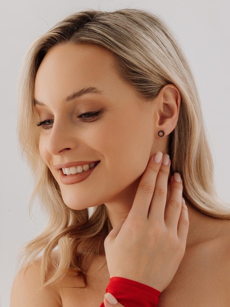 Пусеты из серебра с ситаллами со скидкой