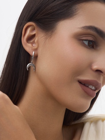 Серьги из серебра с фианитом