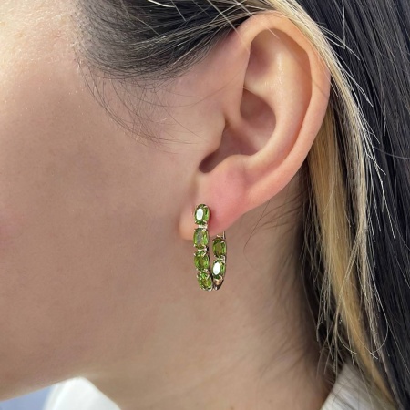 Купить кольцо из серебра с фианитами в интернет-магазине KRASNOE