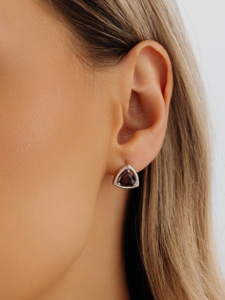 Серьги из серебра с гранатами