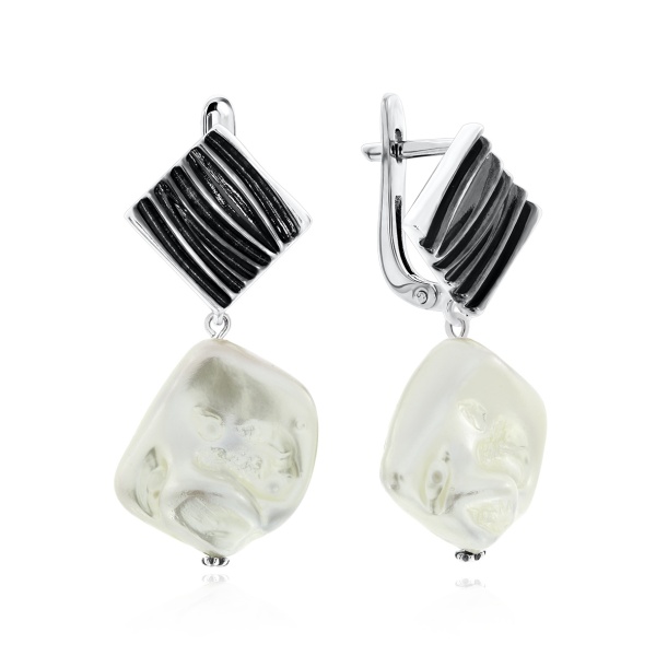 Серьги из серебра с жемчугом со скидкой