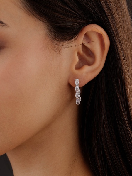 Серьги из серебра с фианитами