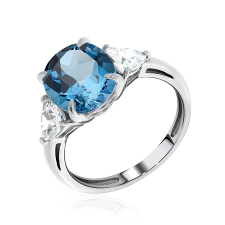 Кольцо из серебра с фианитами со скидкой Кольцо из серебра с фианитами со скидкой