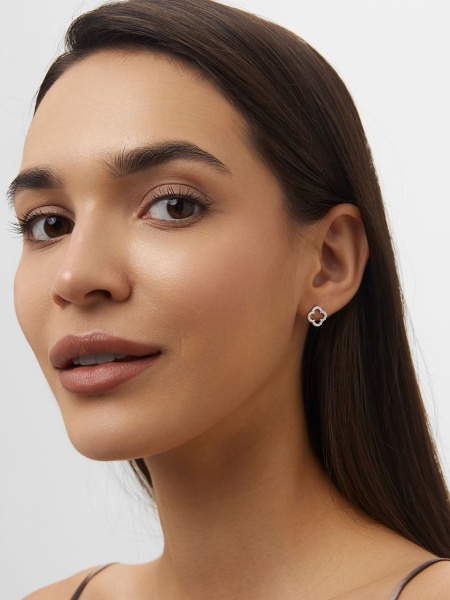 Пусеты из серебра с фианитами со скидкой