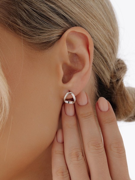 Пусеты из серебра без вставок в ювелирном интернет-магазине