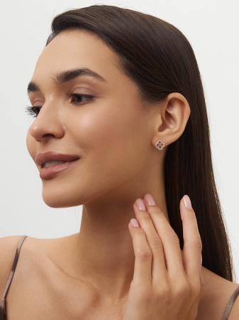 Пусеты из серебра с фианитами со скидкой