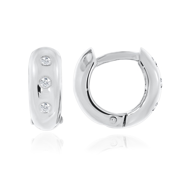 Серьги из серебра с фианитами со скидкой