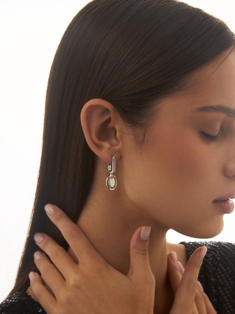 Серьги из серебра без вставок 2340405307 от KRASNOE, металл Серебро, вставка Без вставок Серьги из серебра без вставок 2340405307 от KRASNOE, металл Серебро, вставка Без вставок