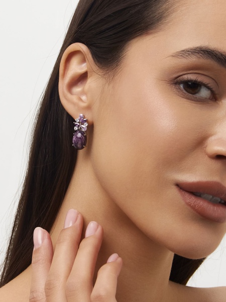 Серьги из серебра с чароитами и фианитами 2340460886-92 от KRASNOE, металл Серебро, вставка Чароит